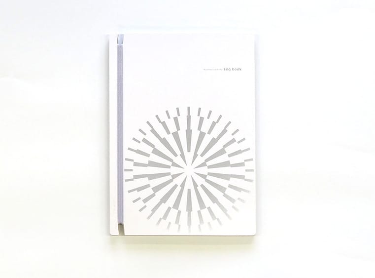 周年記念 Log book 白い表紙