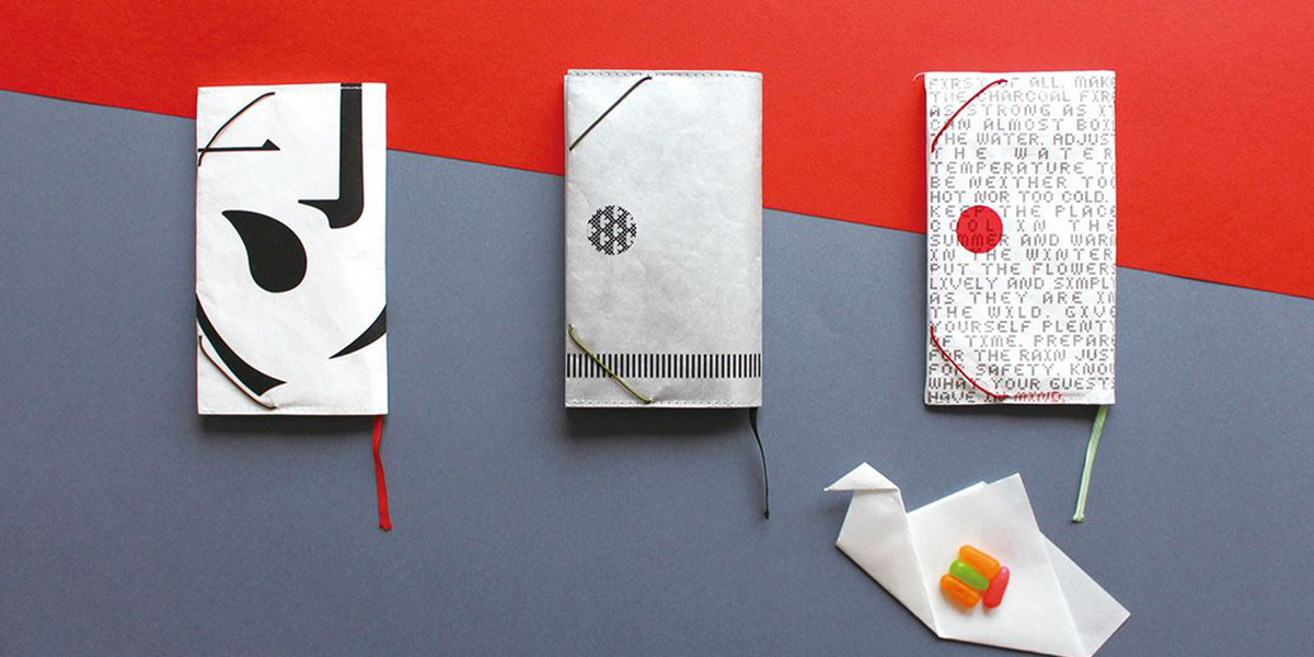 多包み 書道、武士道、茶道が並んだイメージ